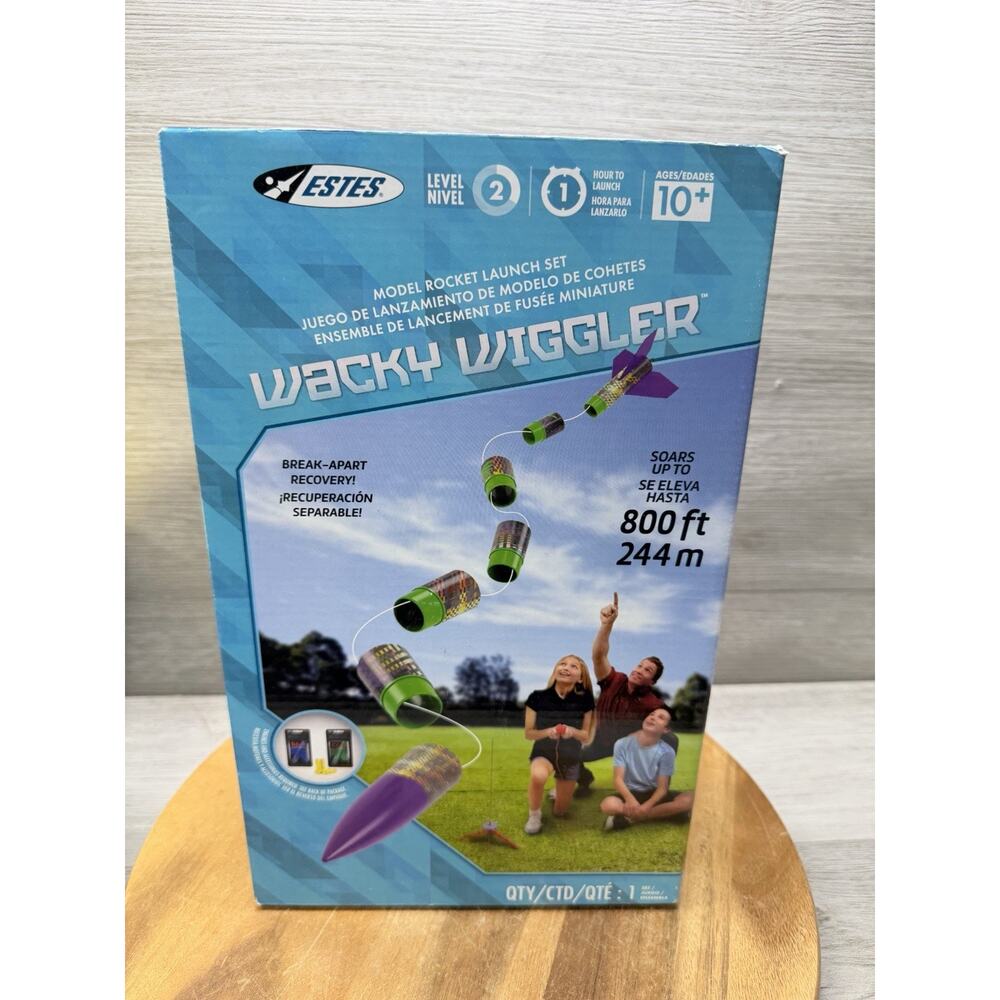 ESTES 1413 WACKY WIGGLER Level 2 Model Rocket Launch Set